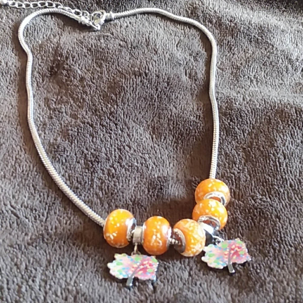 HANDMADE necklace - Picture 2 of 3